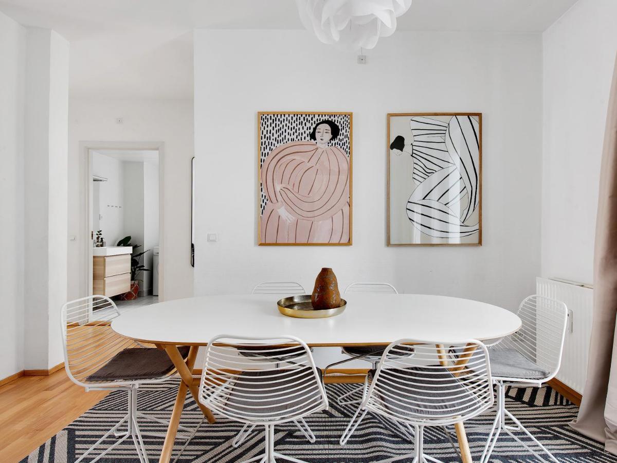 Sanders Constantin - Chic Two-bedroom With Balcony * Kopenhagen